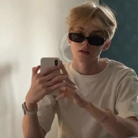 网络挂梯子 安卓版VPN用户shawn，对 梯子 流量 的安卓版VPN 很满意。